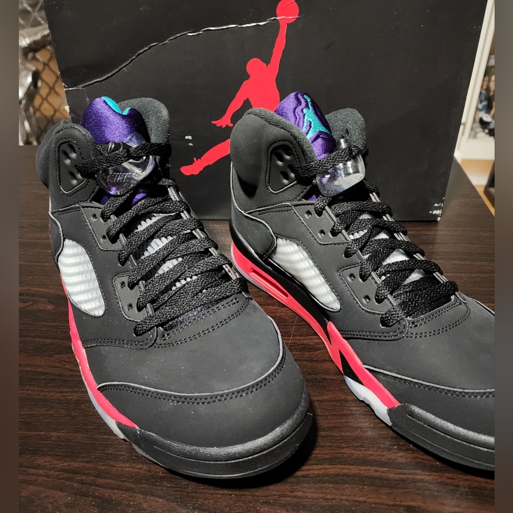 Air Jordan 5 Retro CZ1786-001 Size 9.5 NWT